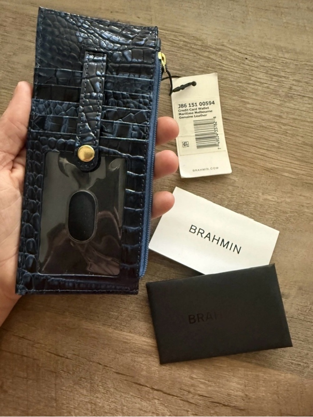 Brahmin Navy Croc-Embossed Leather Credit Card Wallet with ID Window - Picture 2 of 3